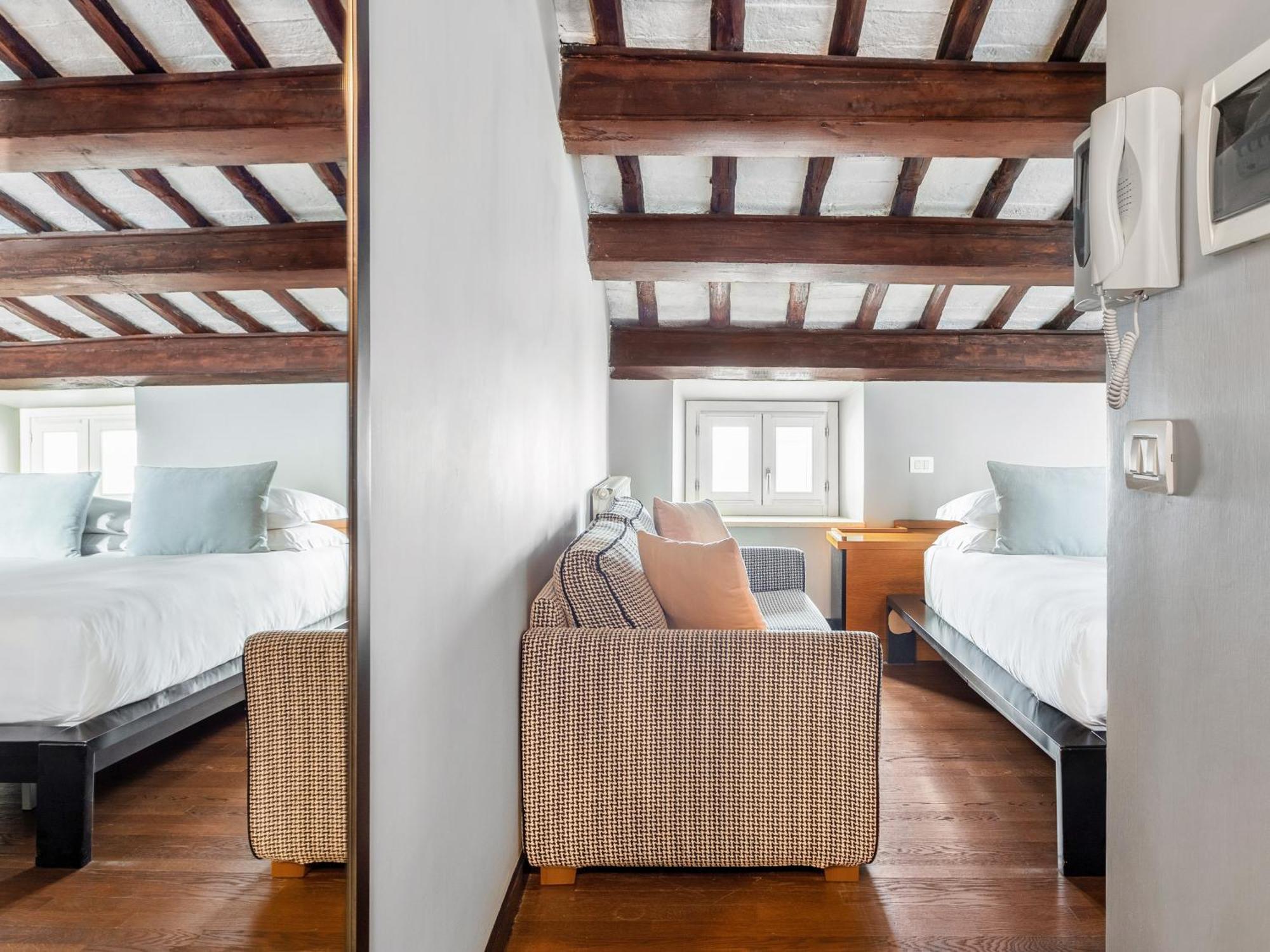 Numa Vici Apartahotel 2*